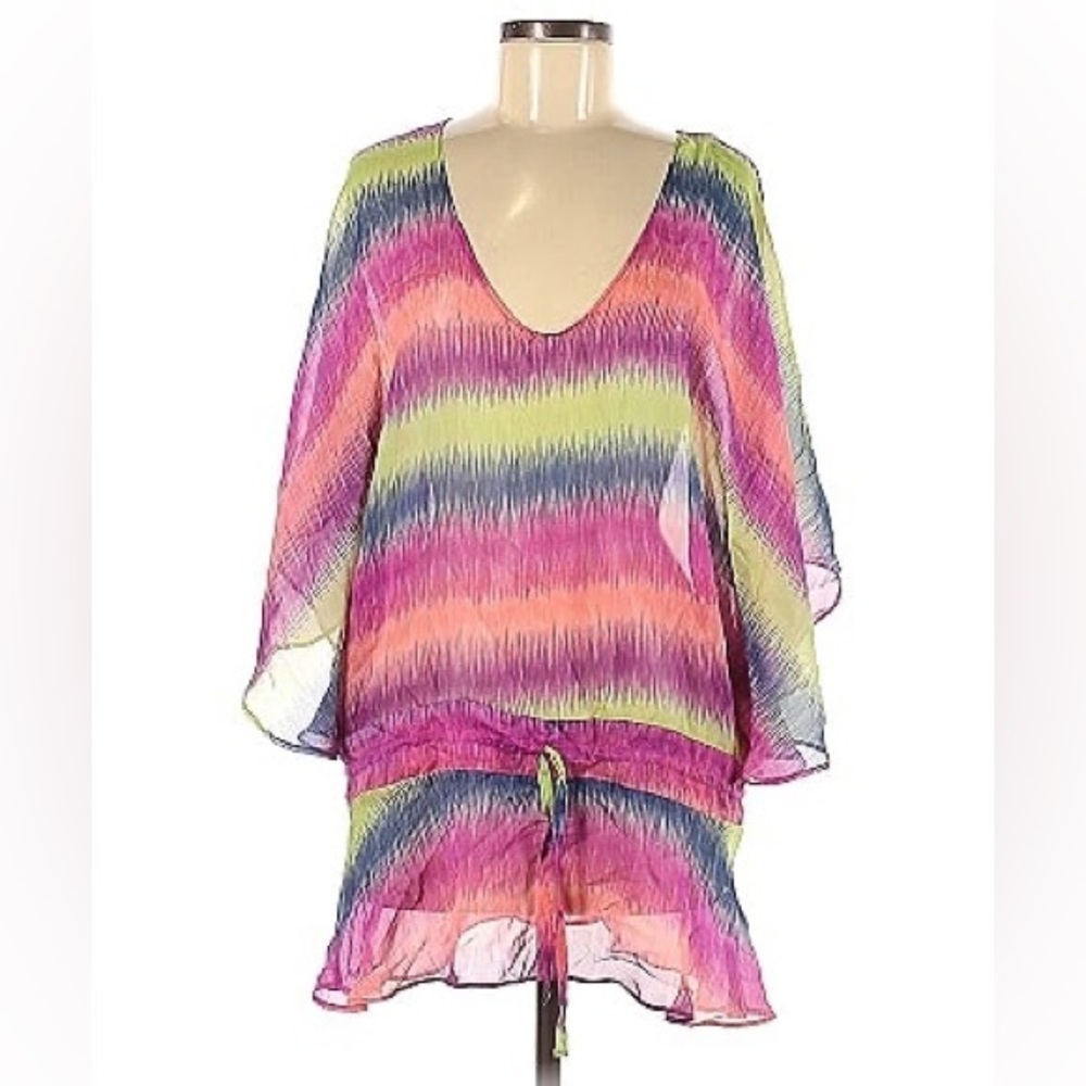 NWOT Vic By Paula Hermanny Short Sleeve Silk Top